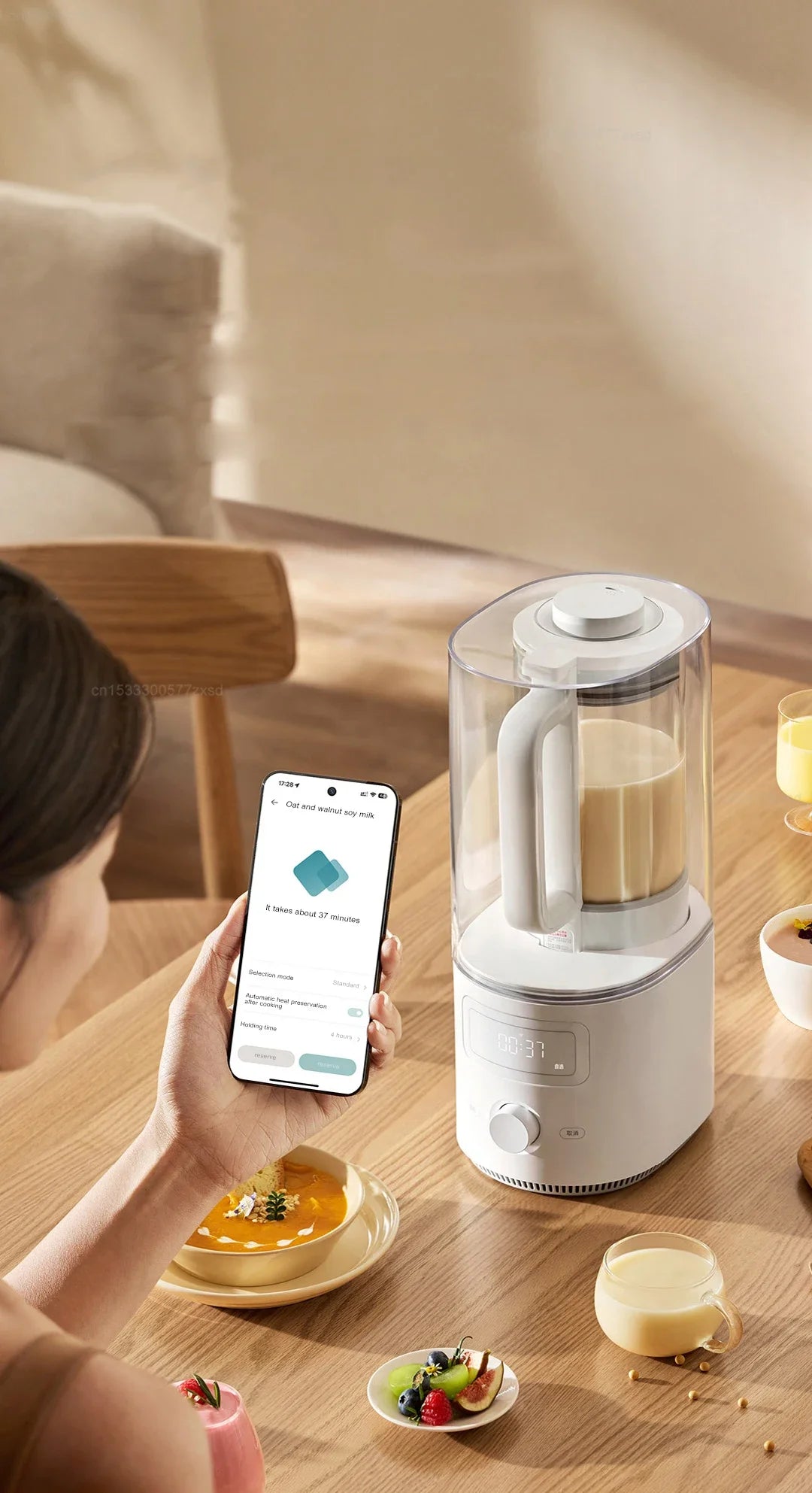HealthySqueeze Smart Quiet Blender
